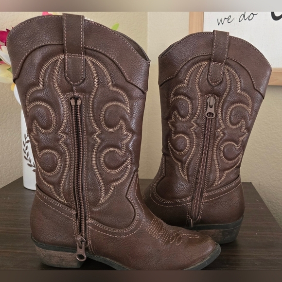 Brown Western-Style Montana Girls Boots - Picture 5 of 7